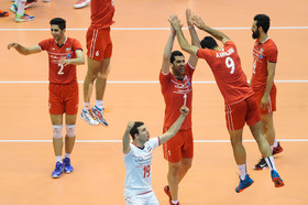 دیدار والیبال تیم‌های ملی ایران و لهستان